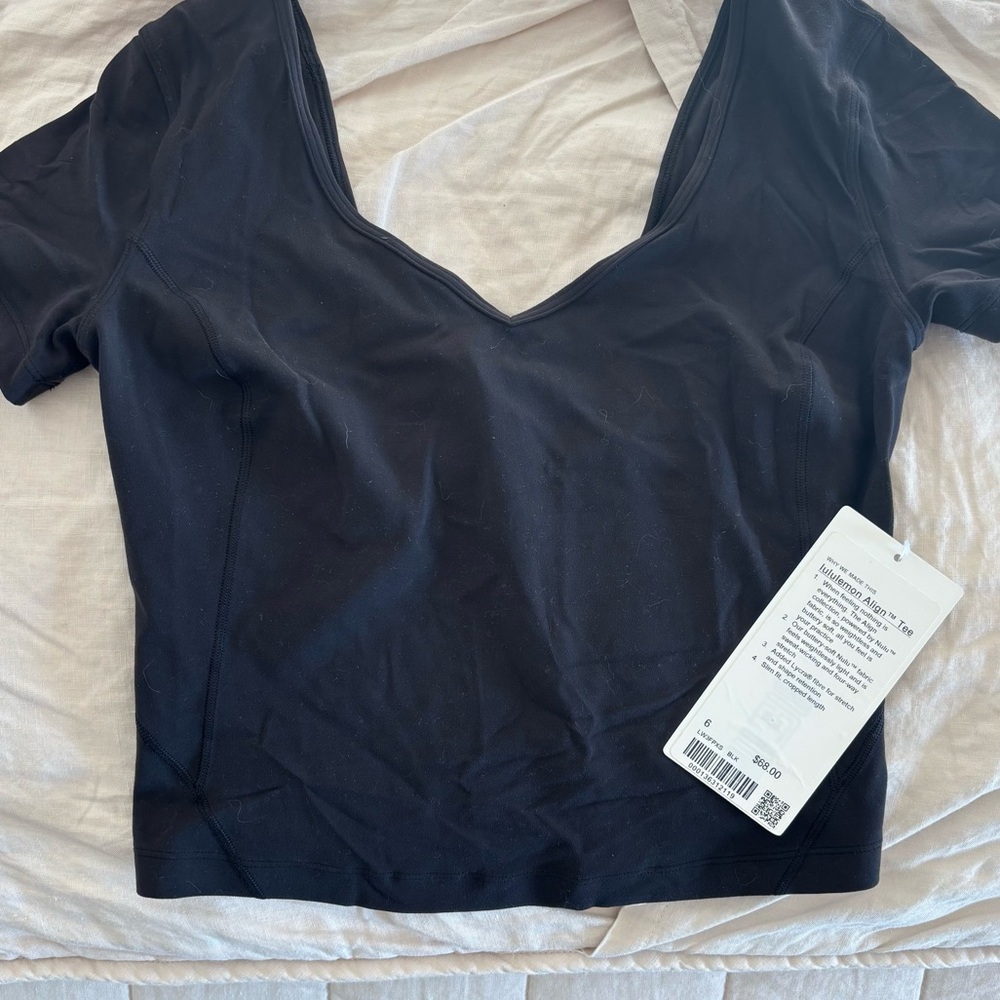 lululemon athletica Black Short Sleeve Top